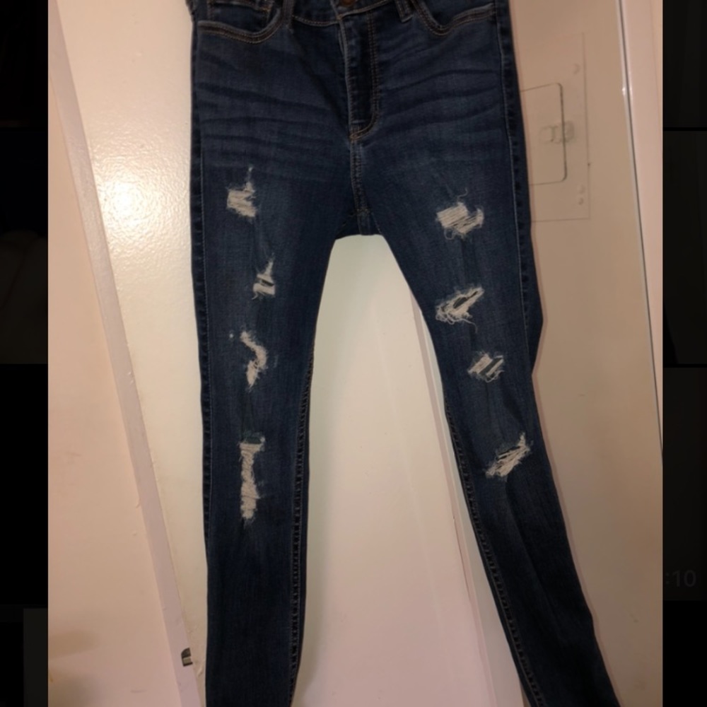 SUPER SKINNY RIPPED JEANS MID WAIST WORN HANDFUL OF TIMES